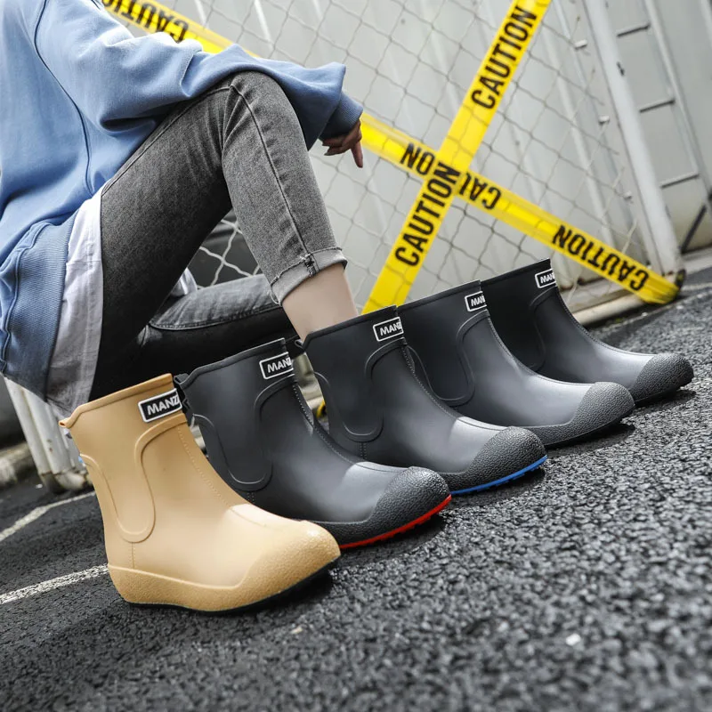 Deslizamento em sapatos de chuva para mulheres botas de tornozelo moda ao ar livre antiderrapante plataforma botas de chuva jardim galochas mulher trabalho botas de borracha