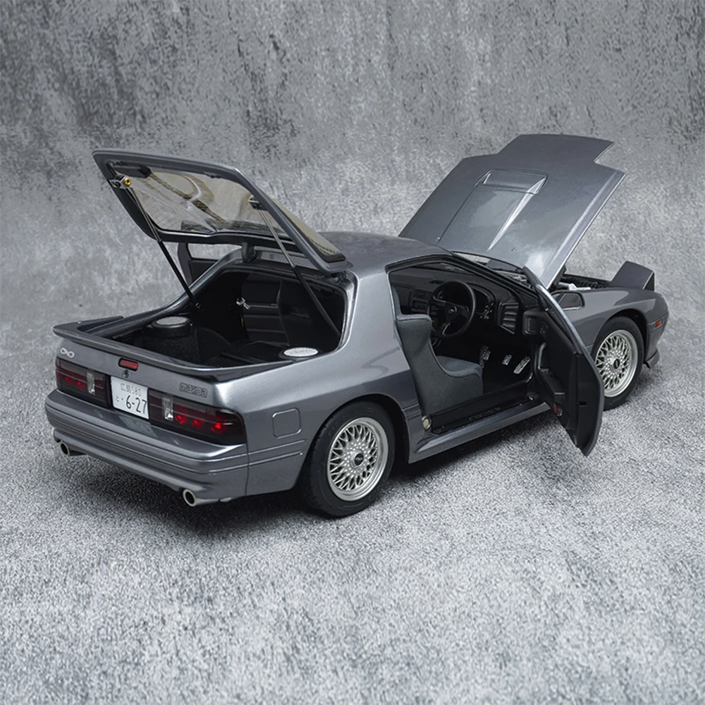 WHELART 1:18 modèle de voiture entièrement ouvert en alliage RX7 FC3S exclusif pour la Collection d'exposition HEC de pékin