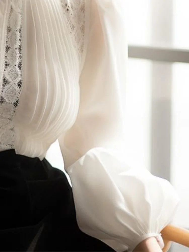 Chemisier en patchwork de dentelle évidée pour femme, col montant plissé, chemises vintage, tempérament, 2024