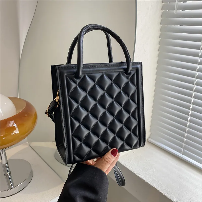 2022 New Fashion Handbags Designer Women Shoulder Bag Plaid Top Handle Bags Crossbody Trendy PU Leather Tote