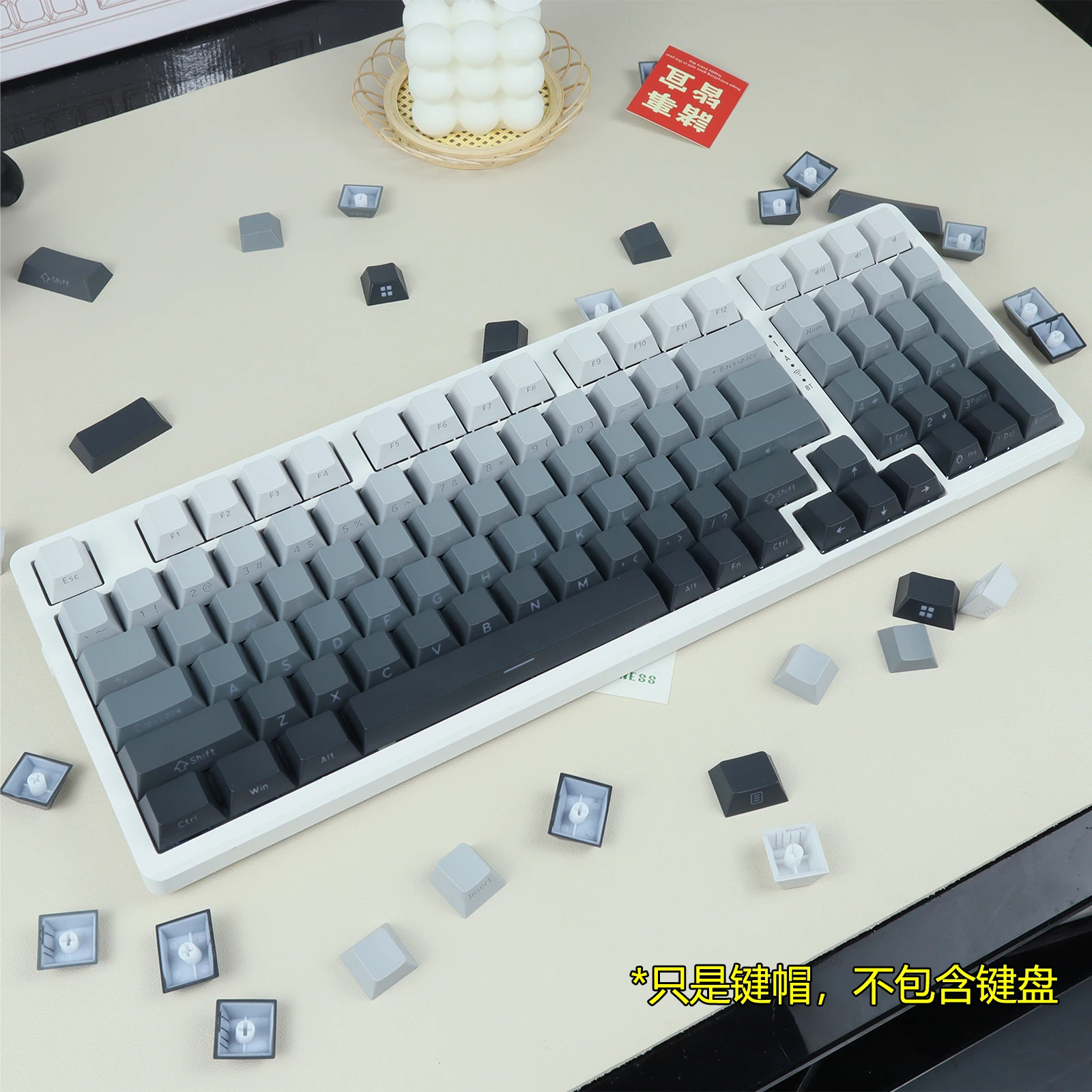 คีย์แคป PBT โปร่งแสง สลักลายด้านข้างด้วยแสงแดด ลายไมโครดัสต์  แบบไล่สี  ความสูง OEM 68/75/98/104