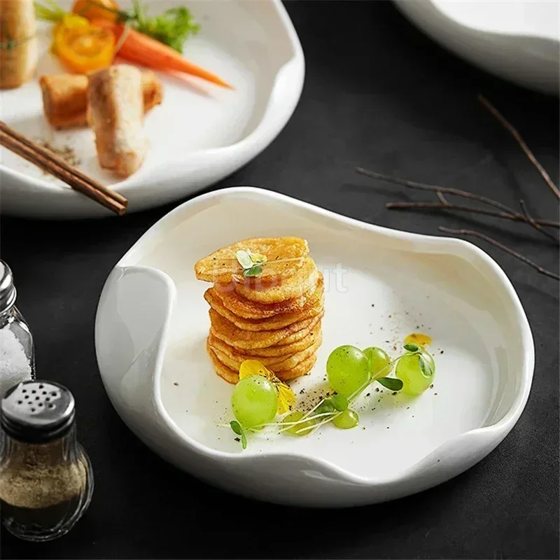 White shaped ceramic plate serving plate Home styling Shallow dish with artistic conception Cold dish plate Hotel tableware