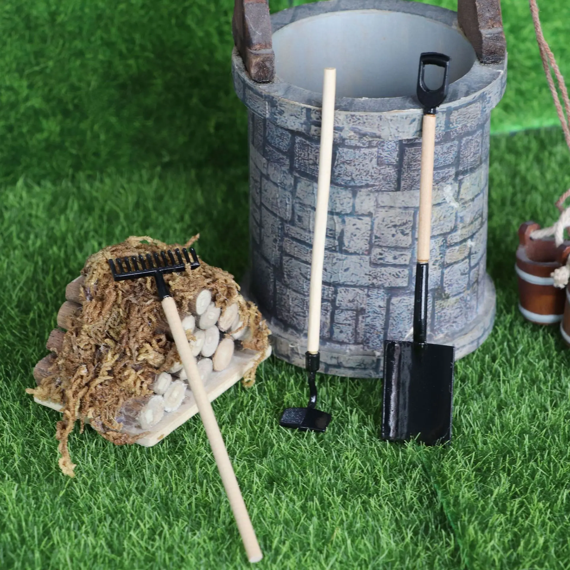 5 Stück Puppenhaus-Miniatur-Gartengeräte im Maßstab 1:12, 3-teiliges Set – Schaufel, Hacke und Rechen, Feengarten-Mikroszenen-Dekorationszubehör