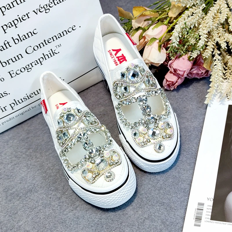 Original Design Luxury Rhinestones Women Wedding Sneakers Bling Crystals Hollow Out Casual White Canvas Shoes Flat Tennis Shoes