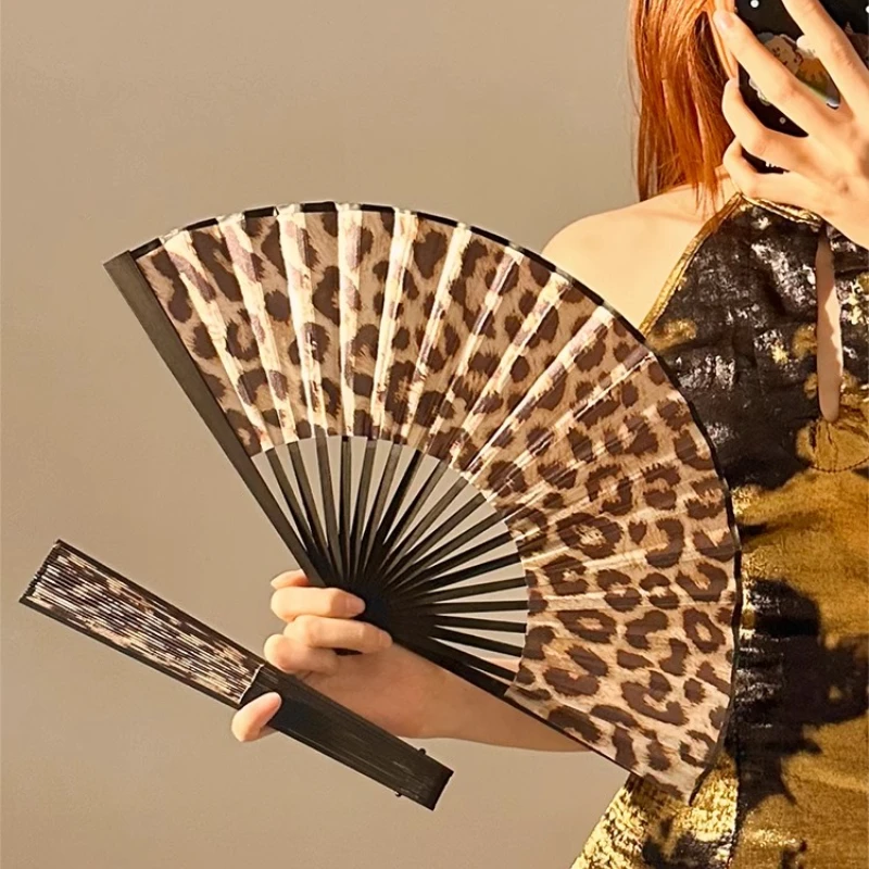 Chinese leopard print folding fan, portable bamboo fan for summer, special bamboo bone fan for dance