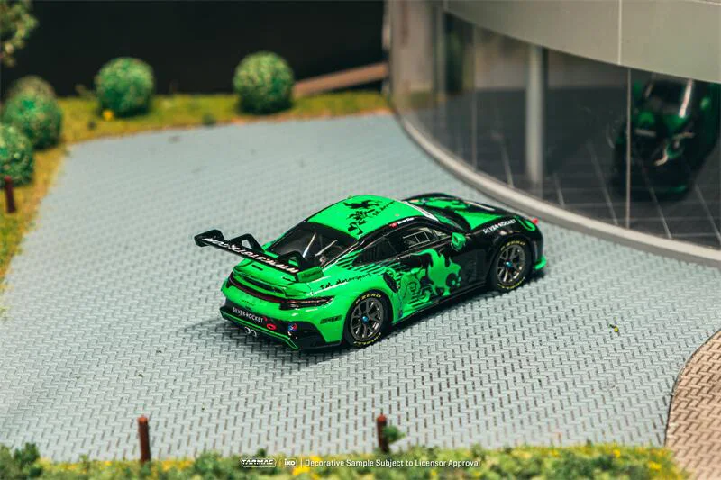 

PreSale Tarmac Works 1:64 GT3 Cup Fire Monkey Motorsport Die-Cast Car Model Collection Miniature