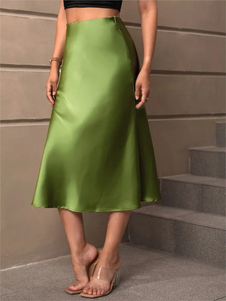 2026 여름 우아한 솔리드 스커트 여성용 신상 눈길을 사로잡는 슬림 A라인 여성 블랙 스커트 기품 있는 미디 스커트 여성용