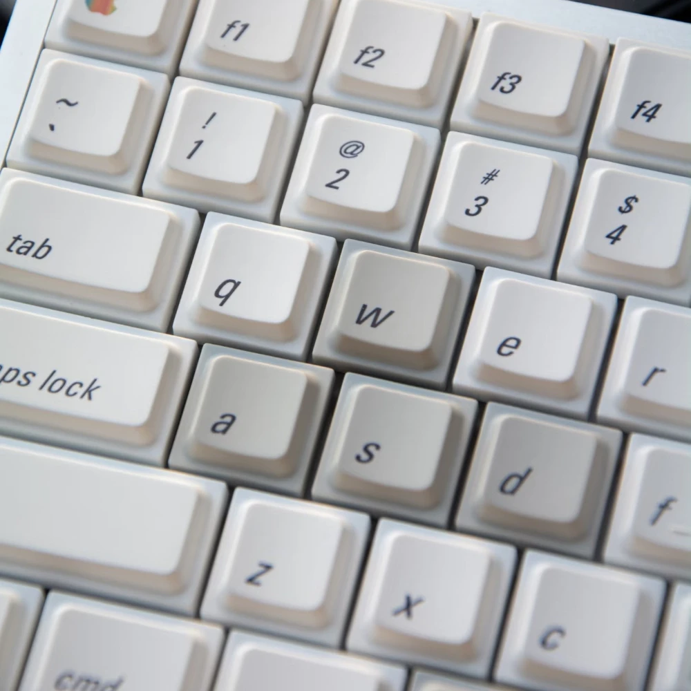 

Набор низкопрофильных кейкапов LCK MAC Theme PBT, кастомные, с перекрестным расположением, для 75% раскладки, для механических клавиатур, для офиса и игр