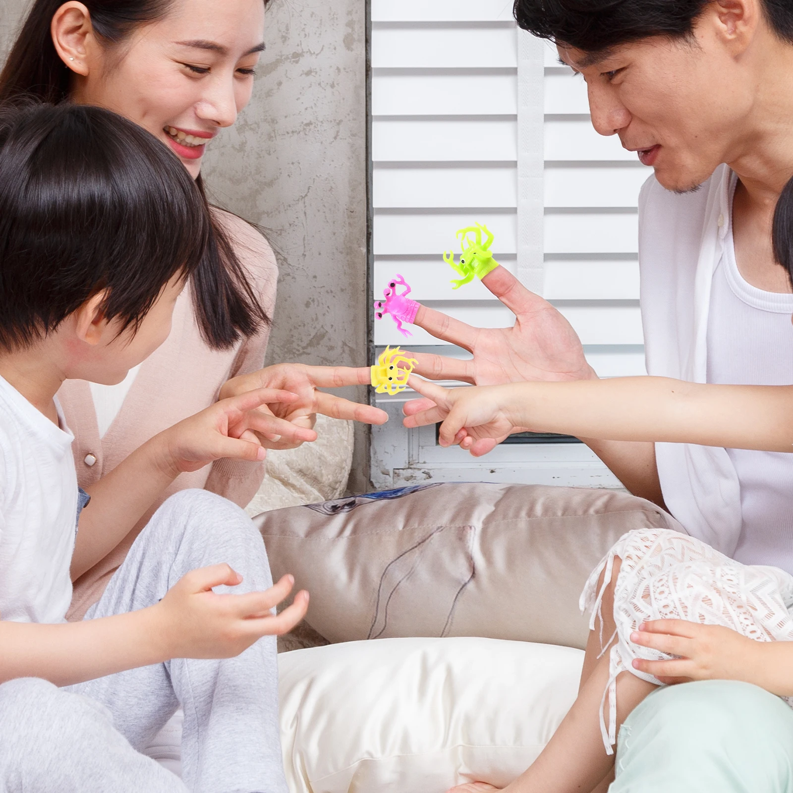 5pcs Simulated Animal Finger Puppets Soft Material Kids Hand Puppets Story Toy Baby Fun Creative Fashion Toys