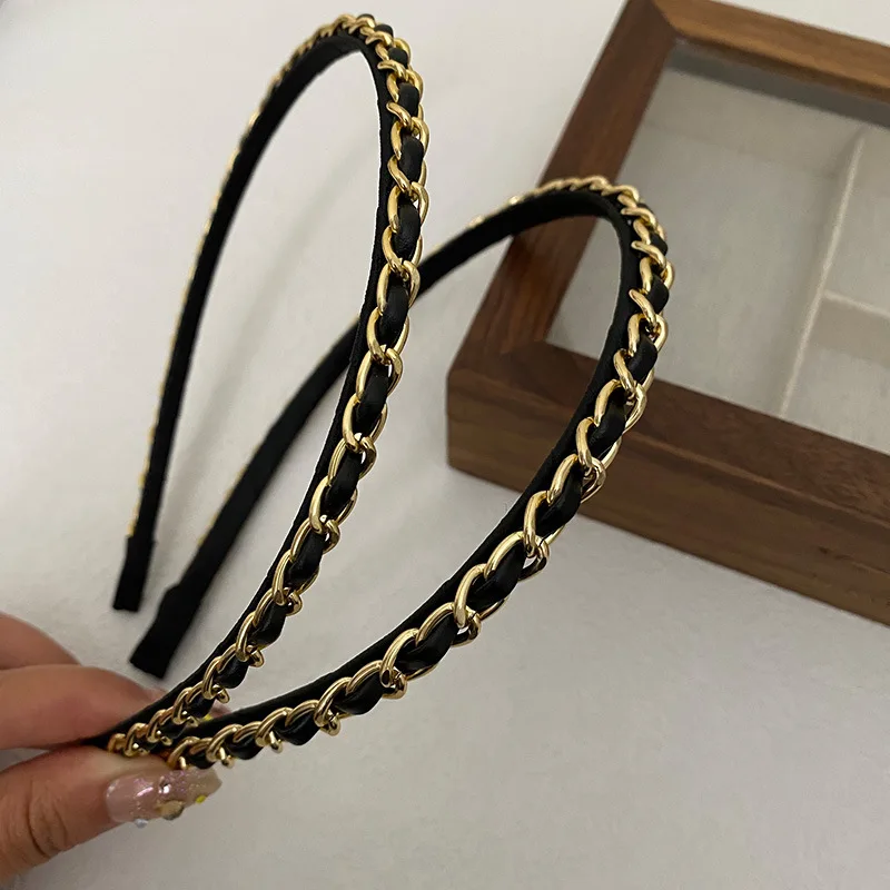 

1 шт. Новая корейская тонкая повязка на голову с цепочкой, осень 2026, для коротких волос, элегантный трендовый ободок для женщин, для повседневного ношения, шикарный аксессуар для волос