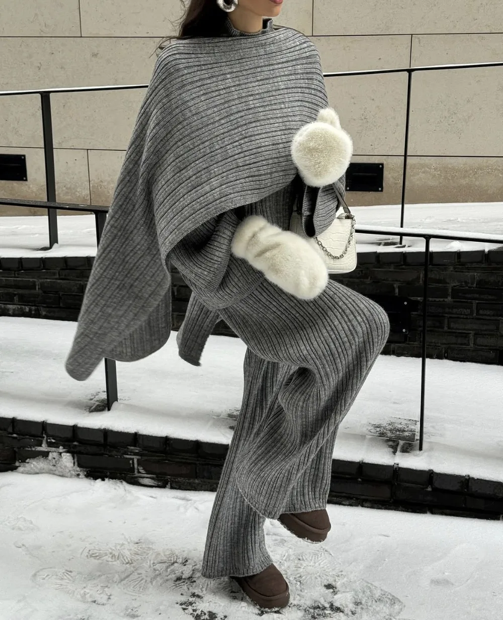 

Warm Scarf Sweater Knitting Skirt Suit 3Pcs Autumn and Winter Women's Elegant Soft Solid Stripe O Neck Cape Wide Leg Pants Set