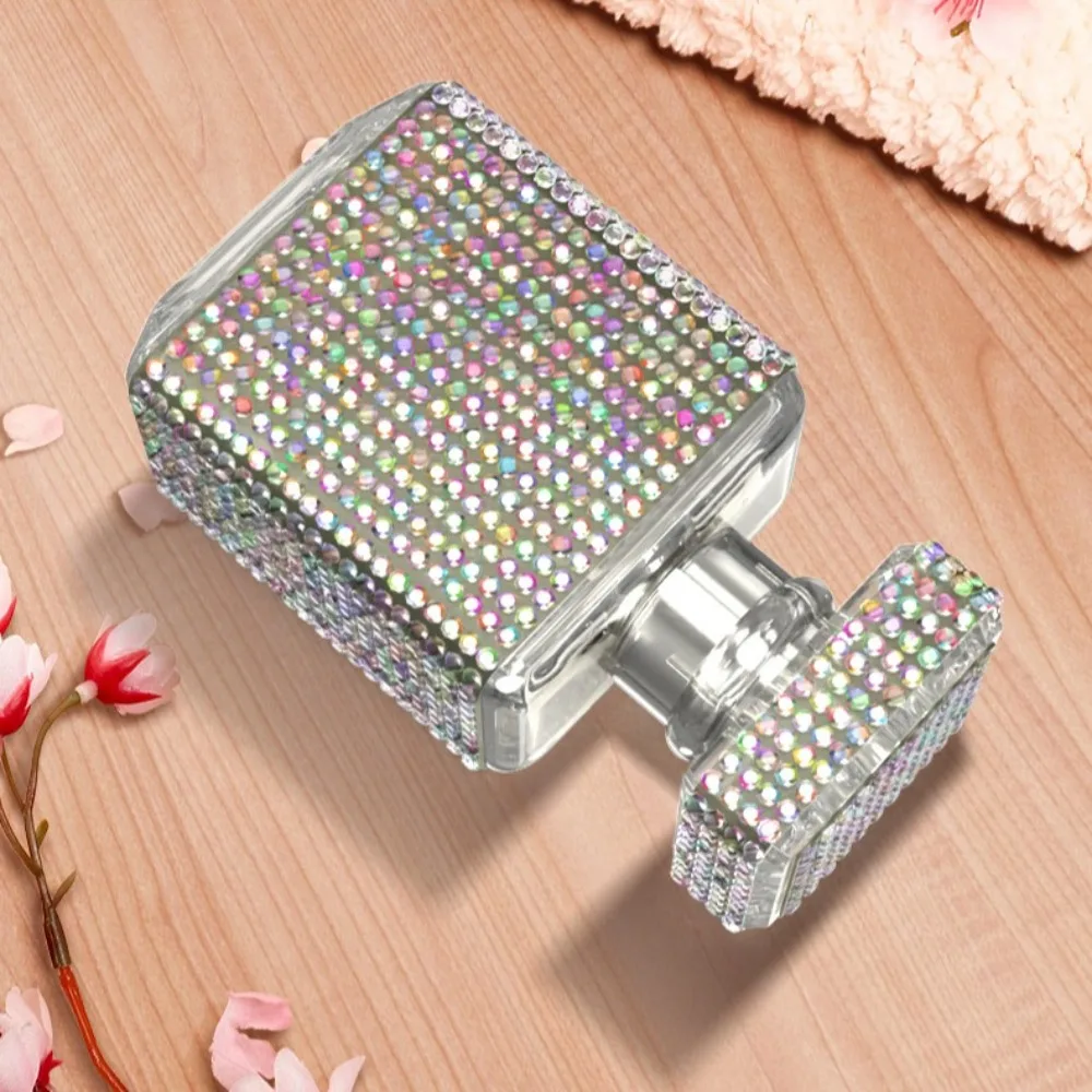 

Sparkling 30ml Glass Bottle Luxury Press Type Shiny Spray Jars Reusable Portable Travel Spray Bottle Liquid Container
