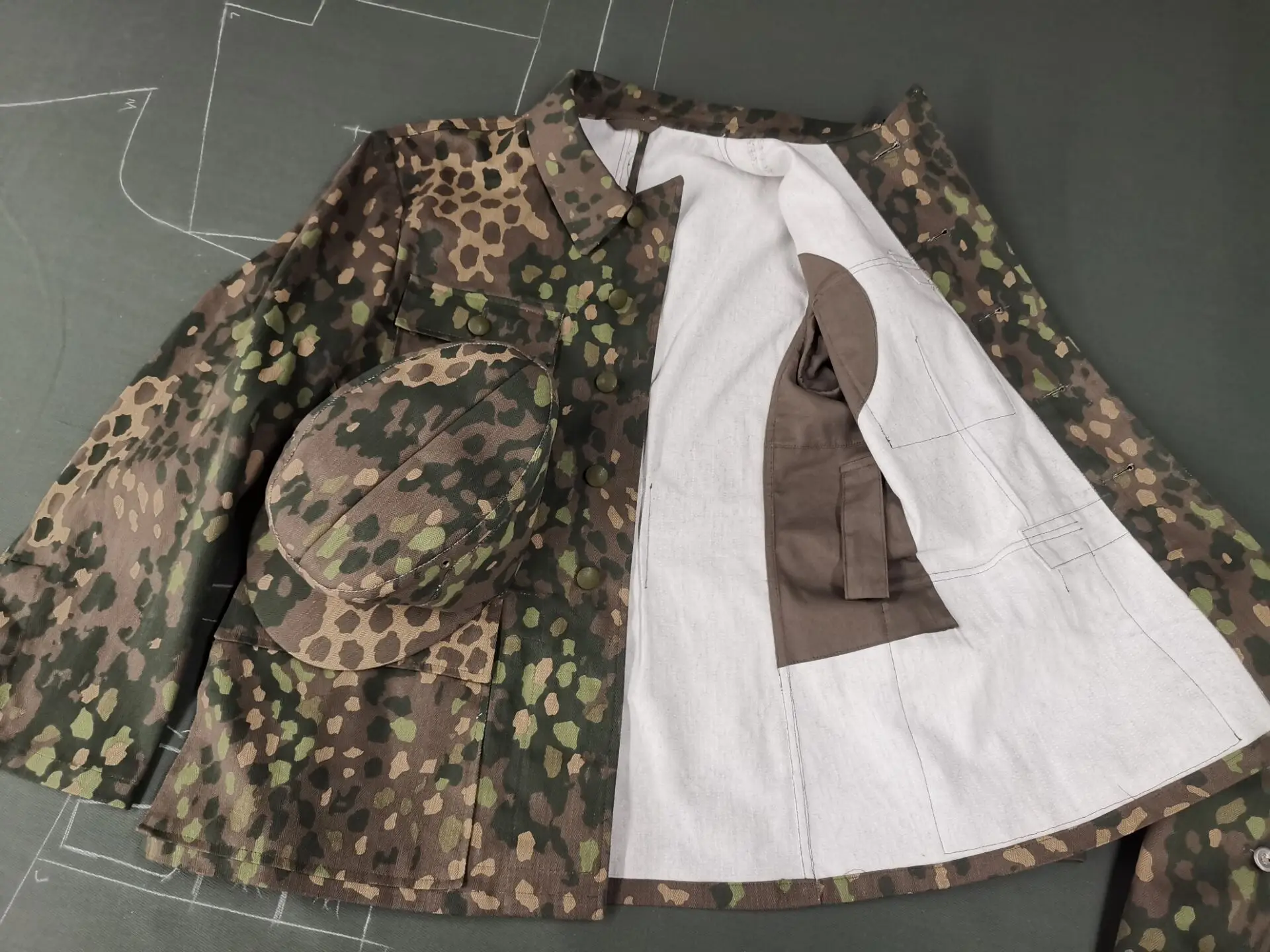 EMD   DOT 44 camo M43 field tunic