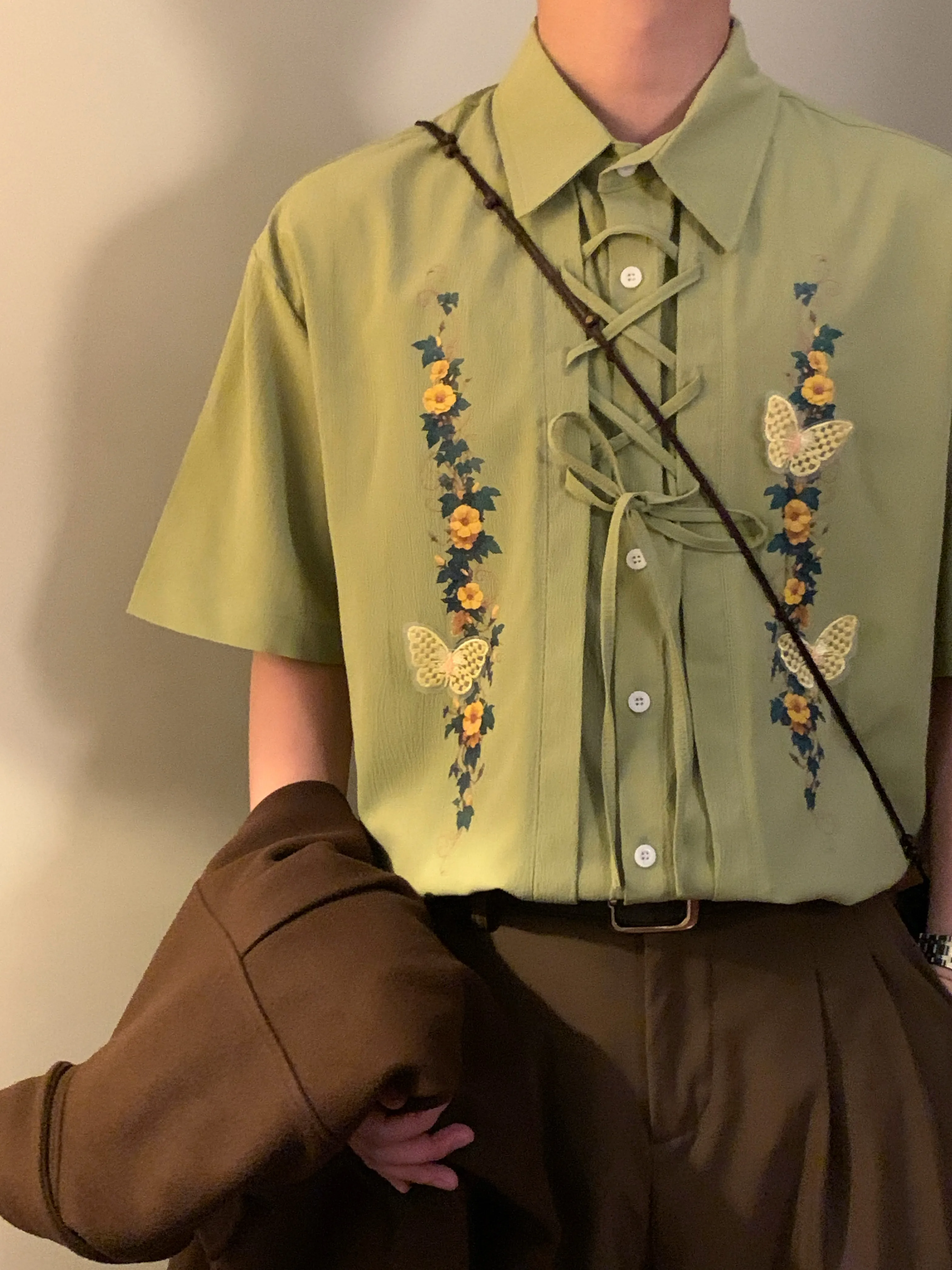 Summer American Retro Men Green Butterfly Floral Embroidery Lapel Short Sleeve Shirt Loose Casual Versatile White Streetwear
