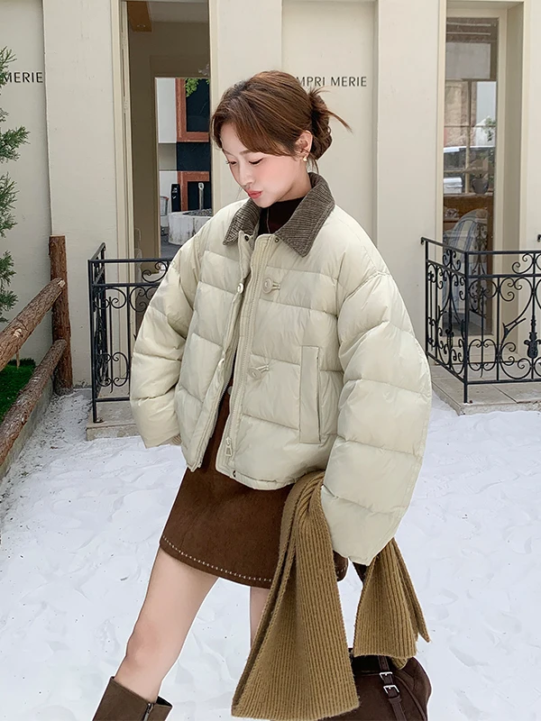 

Вязаная куртка-пуховик в стиле пэчворк с цветовыми блоками для женщин, зимняя модная корейская модель, стройнящая, универсальная, теплая верхняя одежда