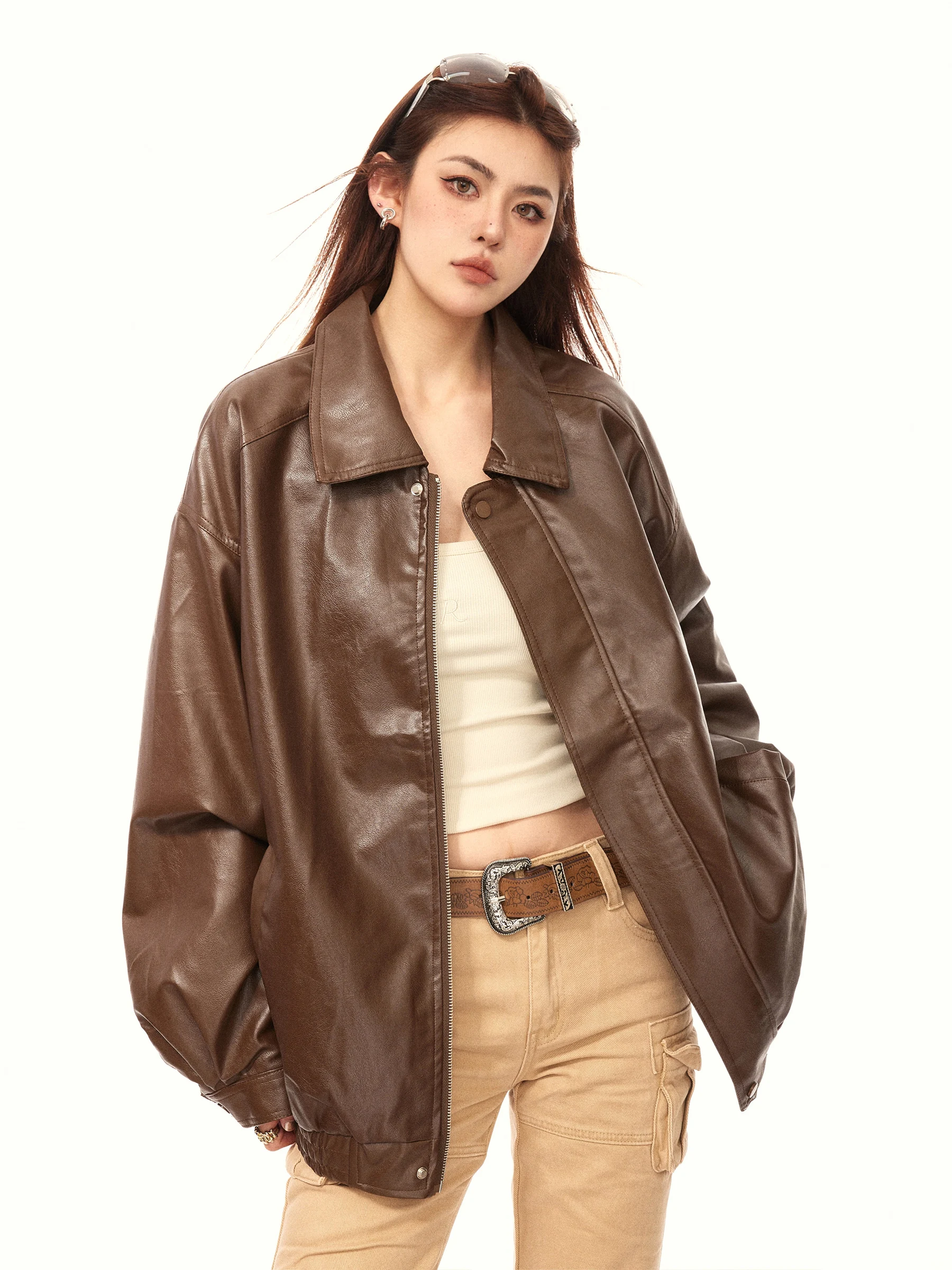 Aaisup الأمريكية Sle الرجعية الجلود Jaet المرأة فضفاضة طوق بولي معطف معطف جلد ربيع جديد Sle طويل Sve تخفيف الرياح