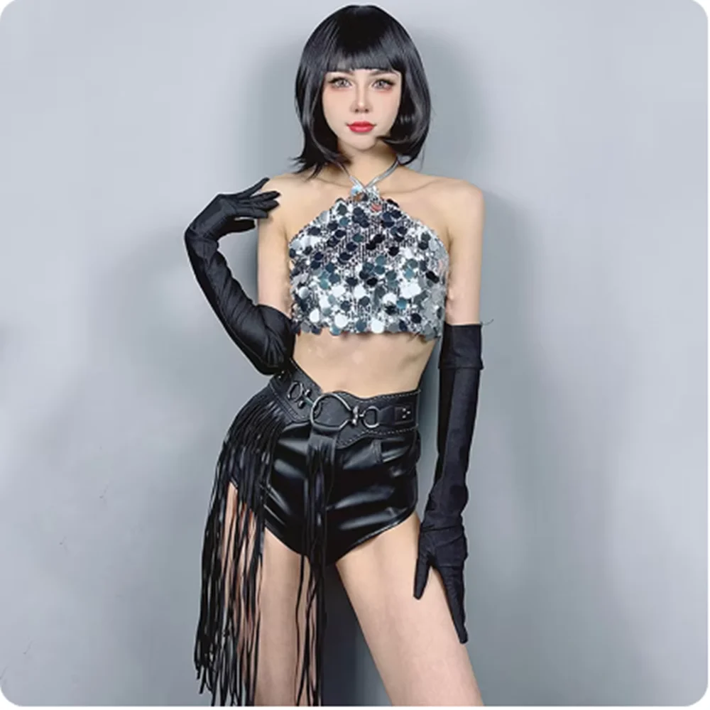 

Nightclub Jazz Dance Wear Women Hip Hop Stage Costume Sexy Gogo Dancer Clothing Silver Sequin Vest Black Shorts With Tassel