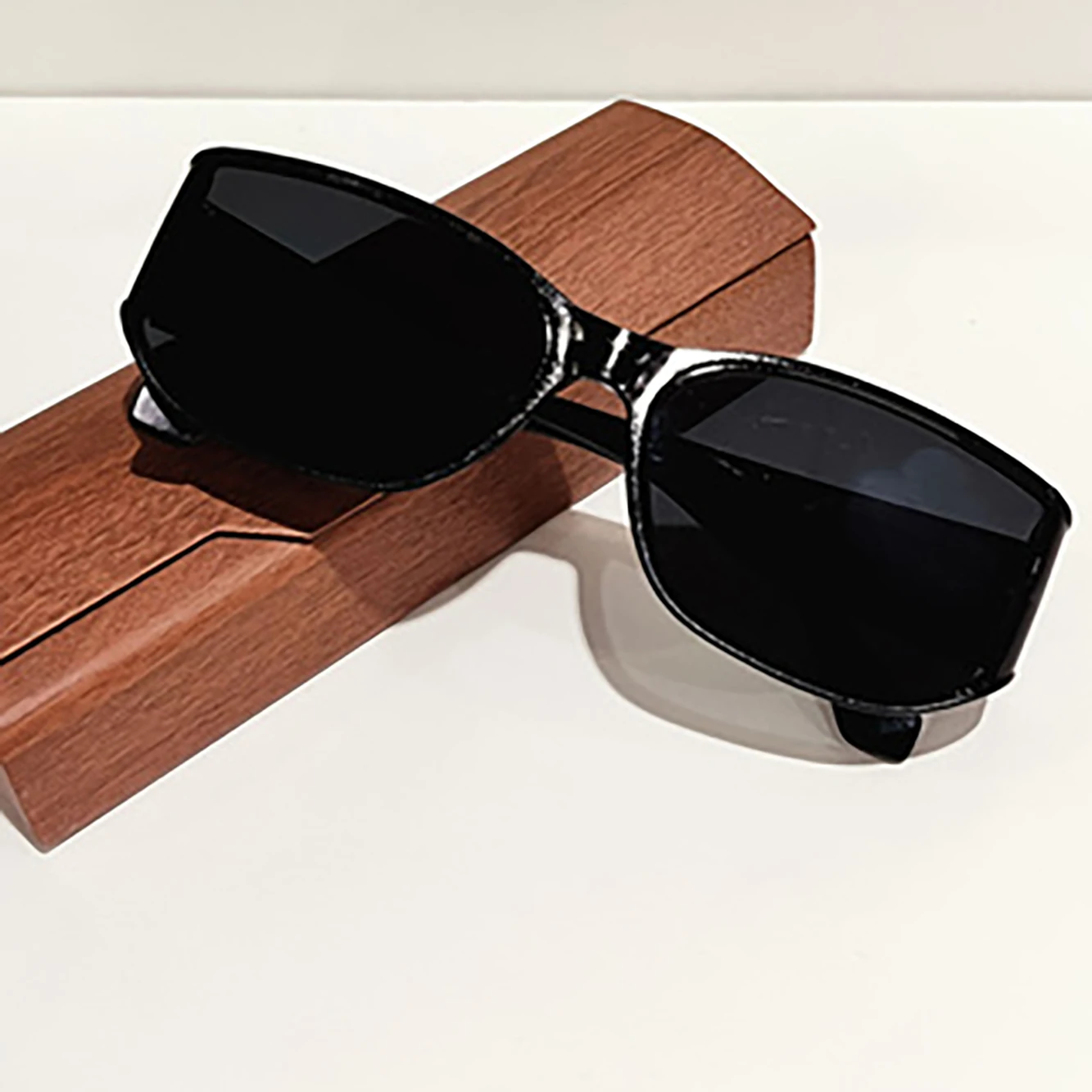 Modische Cat-Eye-Brillen für Damen; hochwertiges, geschwungenes Design; vielseitiger Trend; ein Must-Have für kleine Gesichter.