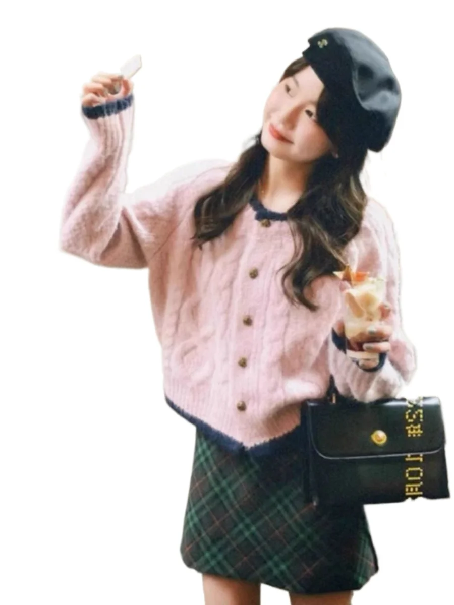 2024 Autumn Pink Twist Sweater + Clothes Plaid Skirt Two-piece Set  Ensemble Femme 2 Pièces Été