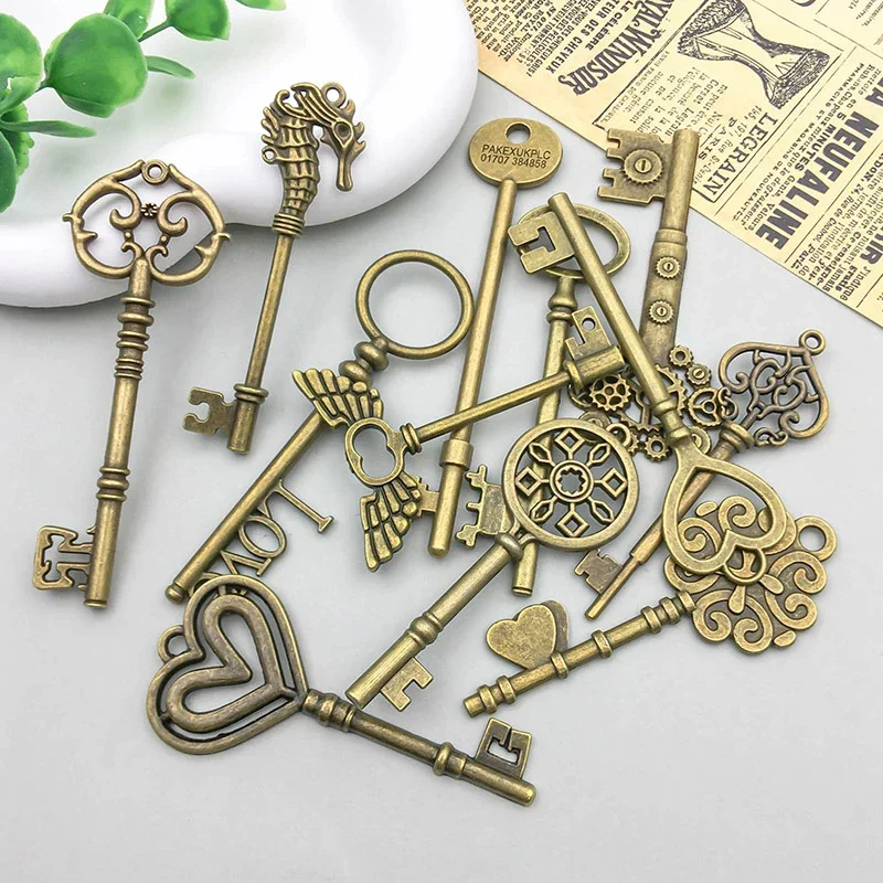 2Pcs Antique Cyan Keys Vintage Charm Pendant Set DIY Handicraft Accessories Metal Bracelets Jewelry Made For Home Decoration