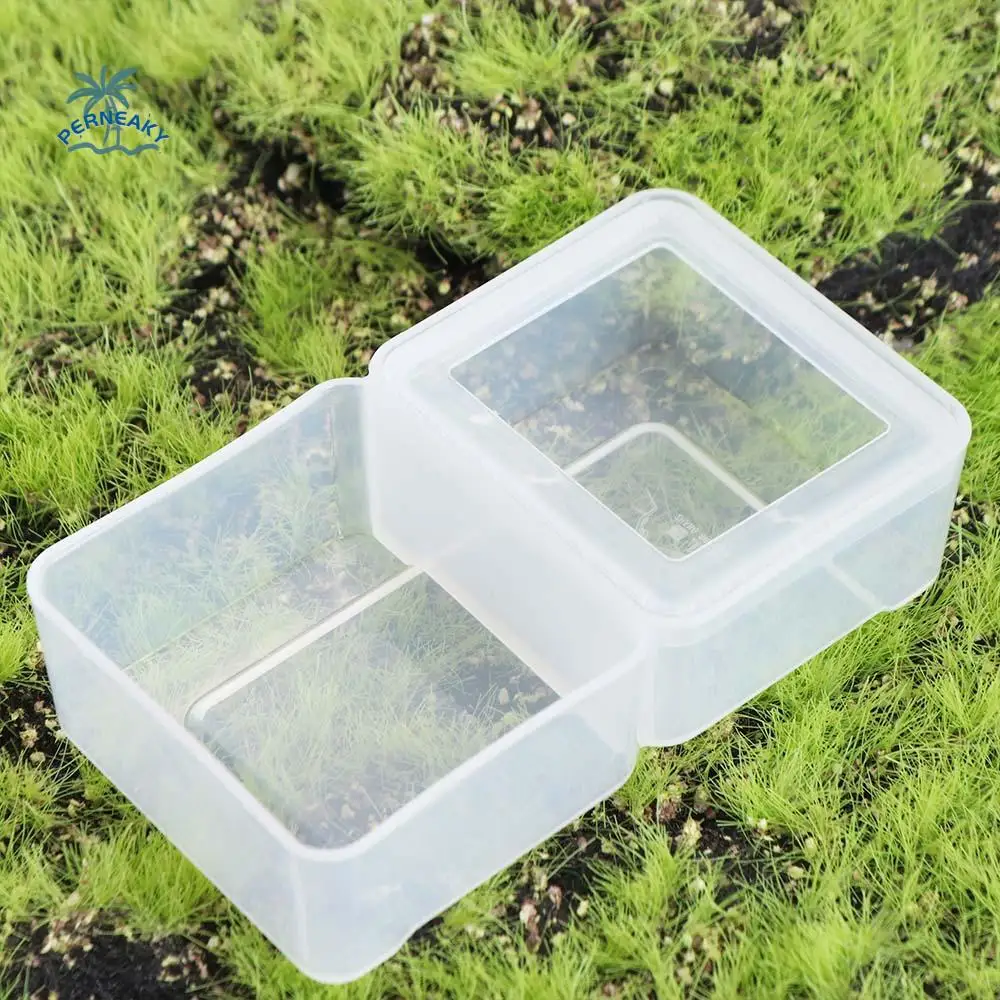 

Black/White Plastic Breeding Feeders Box Anti-escape Plastic Reptile Feeding Bowl 2 in 1 Double Box Worm Dish Snake