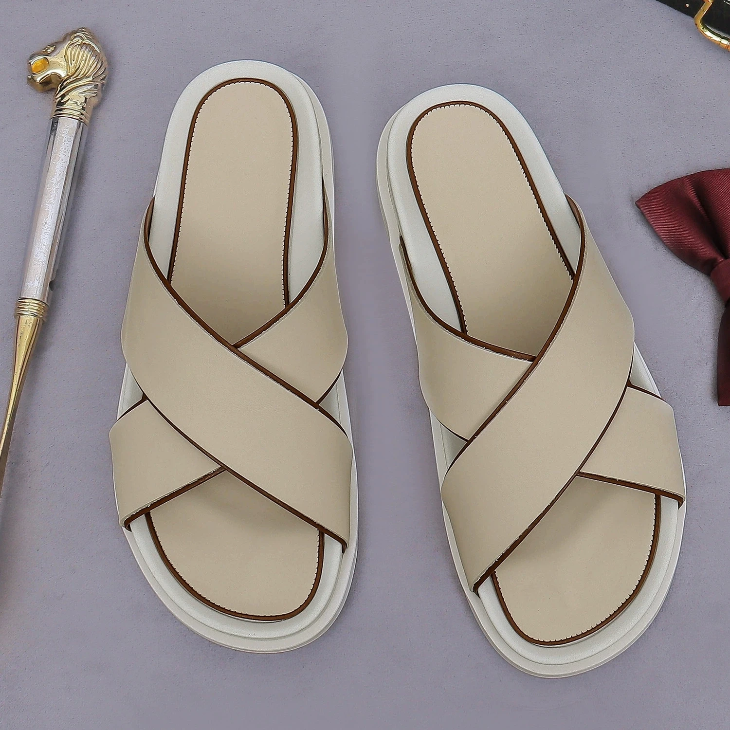 New 2026 Men Cow Leather Slippers Top Quality Comfortable Genuine Leather Casual Men Sandals Shoes