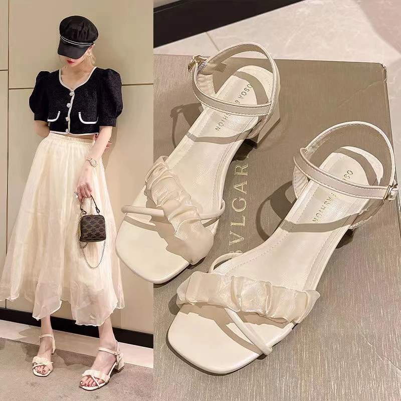 2024 Summer New Women's Leisure Simplicity Solid Solid Color Square-headed-toe Word Buckle Band Square And Middle-heel Sandals