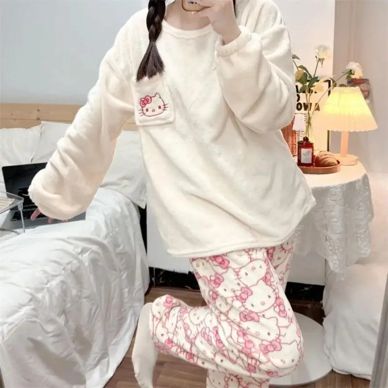 Pajamas New Anime Sanrio Hello Kitty Women's Coral Velvet Thickened Warm Home Clothes Sweet Fashion Student Pajamas 2-Piece Set