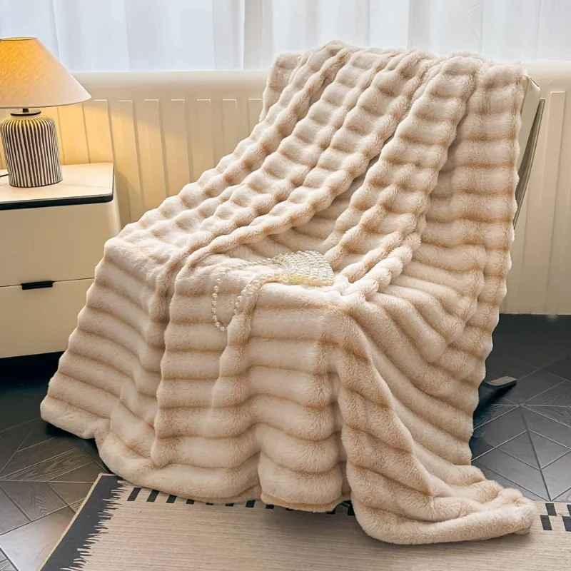 Solid color autumn and winter thickened rabbit plush blanket office nap leisure sofa blanket bedding