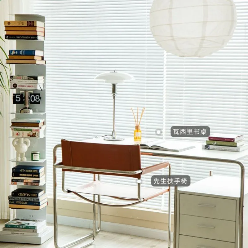 Rack de chão invisível simples