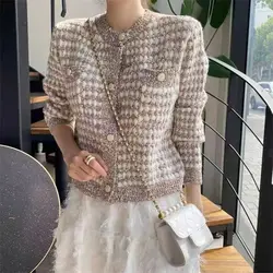 Short plaid knitted cardigan for women's autumn and winter new style socialites also love loose soft and sticky sweater jackets