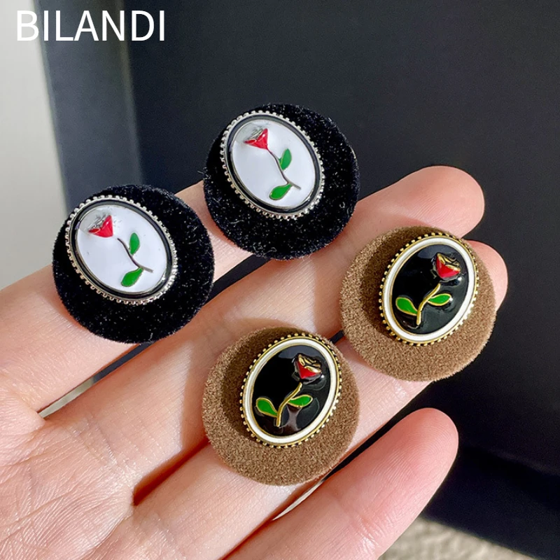 

Bilandi Fashion Jewelry Vintage Temperament Flower Earrings For Women Party Gifts Delicate Design Ear Accessories Hot Selling