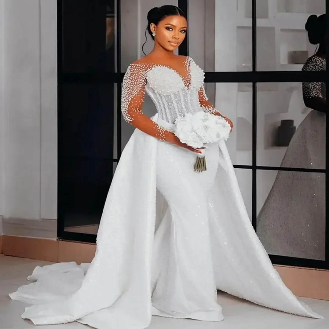 Customized Elegant Sweetheart Mermaid Wedding Dress Detachable Train Phantom Long Sleeve Satin Pearl Bridal Dress