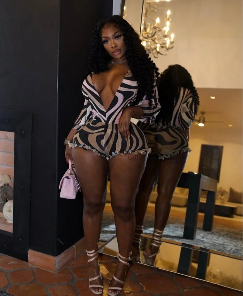 STILVOLLE DAME Gestreiften Gedruckt 2-teiliges Set Frauen Langarm V-ausschnitt Tops und Shorts Anzüge 2025 Sommer Sexy Club Party Outfits