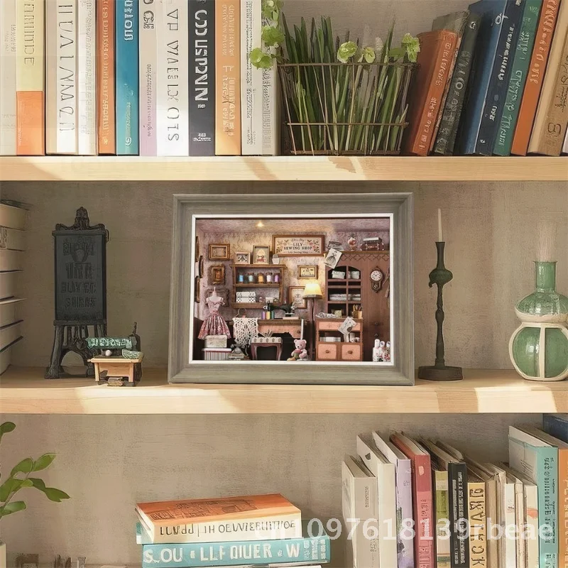 

New 2025 DIY Miniature Sewing Machine Studio Model Hand-Assembled Building Block Toy Creative Gift for Ages 14+ Wood Material