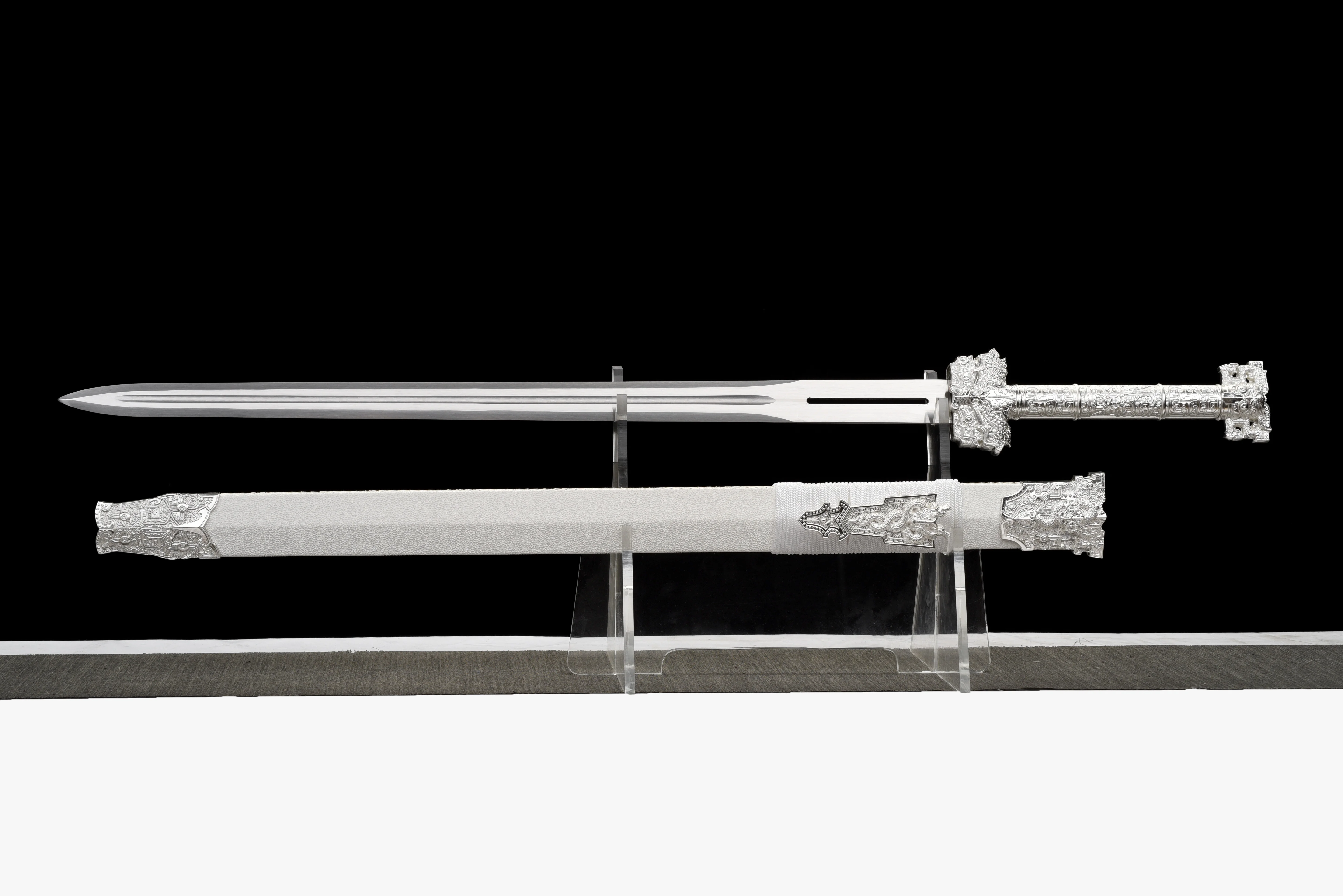 cosplay Silver Moon Heart Battle Preparation Sharp samurai Sword Steel Blade katana Ninja Martial Arts enthusiast Collector Gift