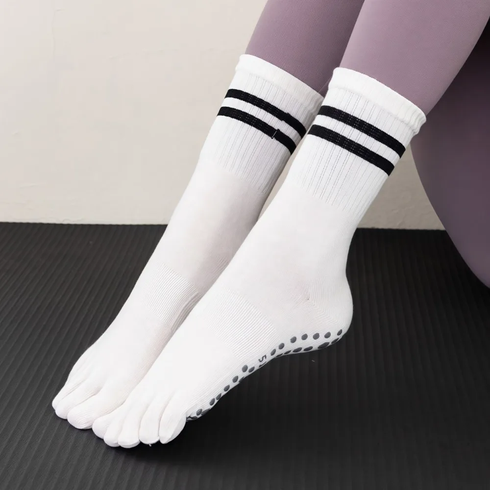 

Mid-tube Five Toe Pilates Socks Non-Slip Breathable Fitness Yoga Sock Cotton Thickened Ballet Dance Sports Socks