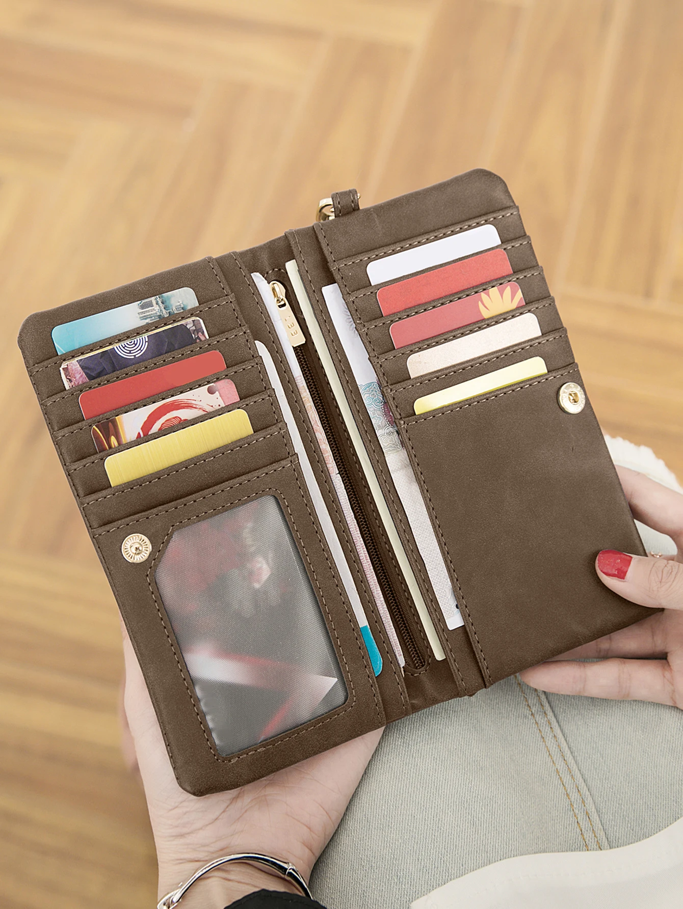 Große Damen-Geldbörse aus mattem Leder mit doppeltem Reißverschluss, Clutch-Handgelenktasche, Handy-, Münz- und Kartenhalter, Multi-Pocket-Geldbörse – Detail 9