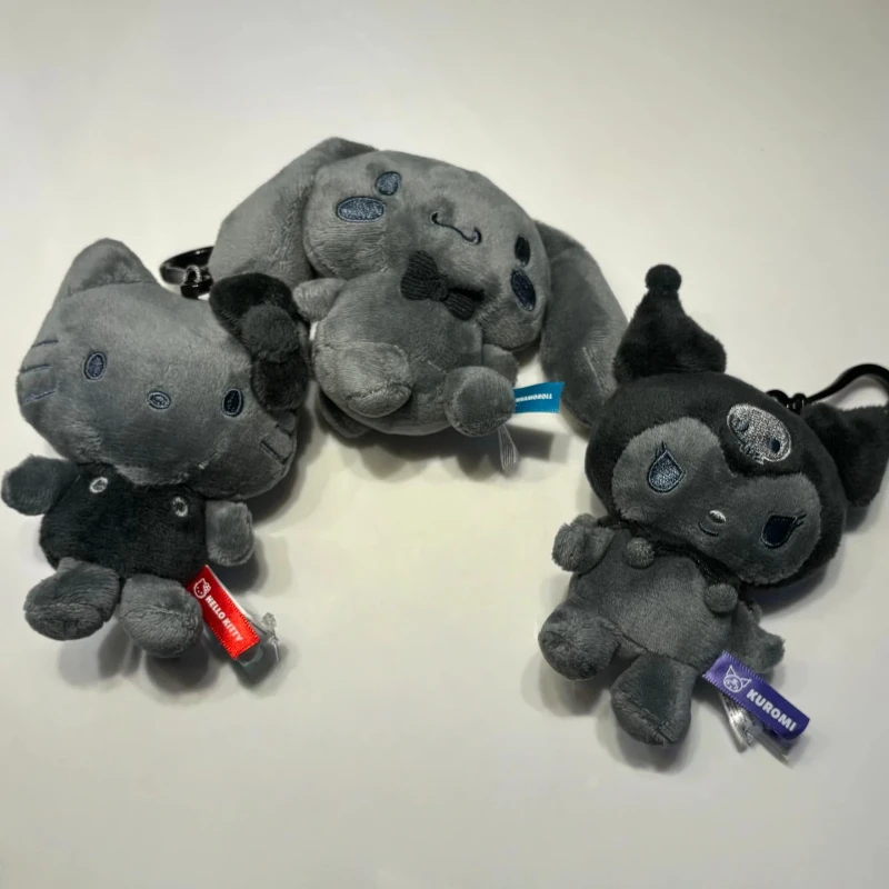 카본 블랙 시리즈 쿠로미 멜로디 플러시 펜던트 만화 인형 주변 플러시 키체인 백팩 장식 펜던트 창의적인 선물