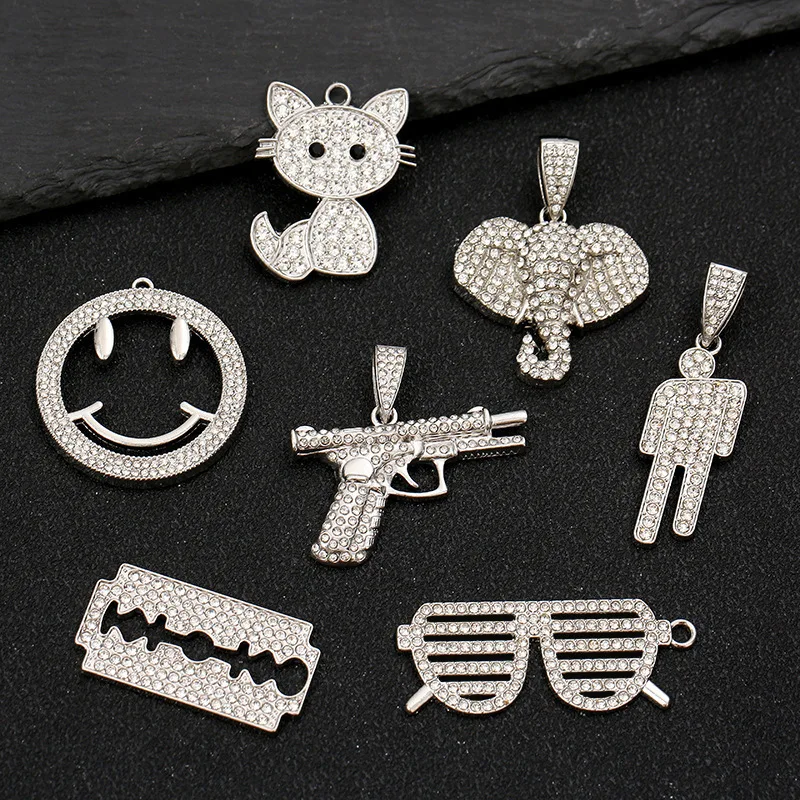 

5pcs Iced Out Cubic Zirconia Pistol kitty Charms Geometric alloys Pendant For Necklace bracelet DIY crafts Jewelry making