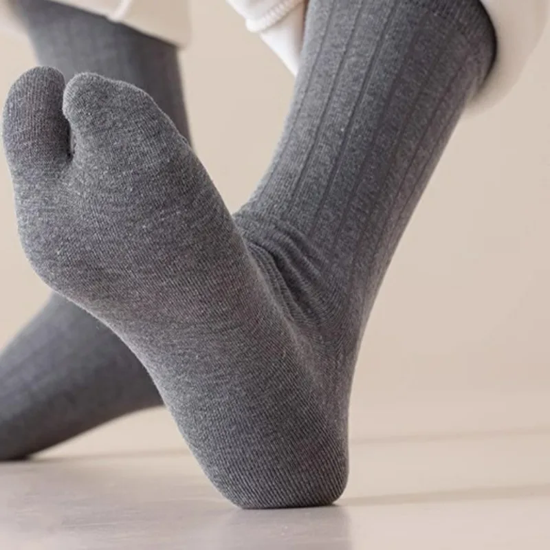 Y2K Simple Two Toed Sock Vertical Stripe Middle Tube Split Toe Socks Spring Autumn Multi Color Wear Resistant Elastic Hosiery image 2