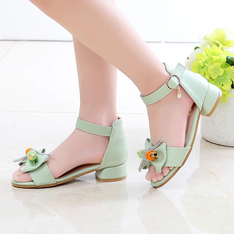 

Princess Summer Sandals Fashion Bow Elegant Girls Rhinestones Party Square Heel Soft Leather Shoe Kid Elegant Sandy Beach Sandal