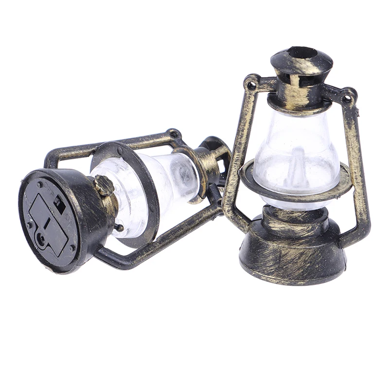 1Pc miniaturowe Retro świecące lampy naftowe Model w/bateria ściana światło oświetlenie LED dekoracja mebli dom dla lalek Living Scene Decor