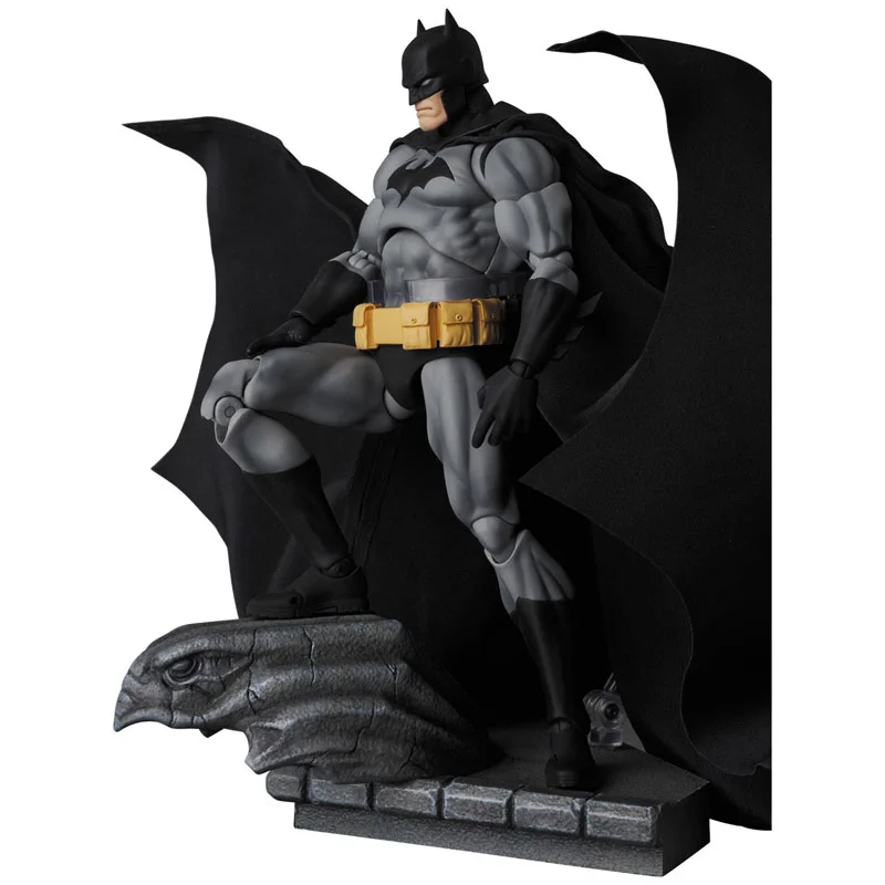 Original Reissue Medicom Toy Mafex 126 BATMAN HUSH BLACK Ver No