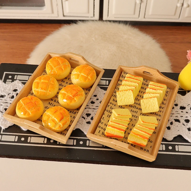 Doll House Miniature Food Toy Pineapple Bun Bread Tray Scene Model Ornaments Shooting Props