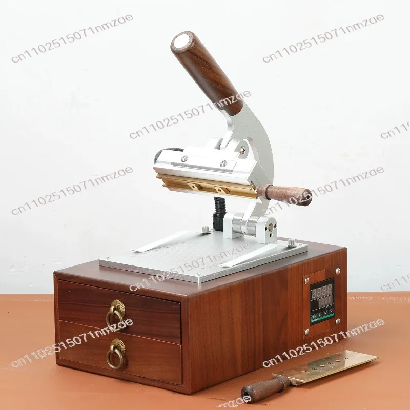 

Vintage Leather Heat Press Machine – Manual Hot Foil Stamping with Brass Type Molds for PU Leather Branding