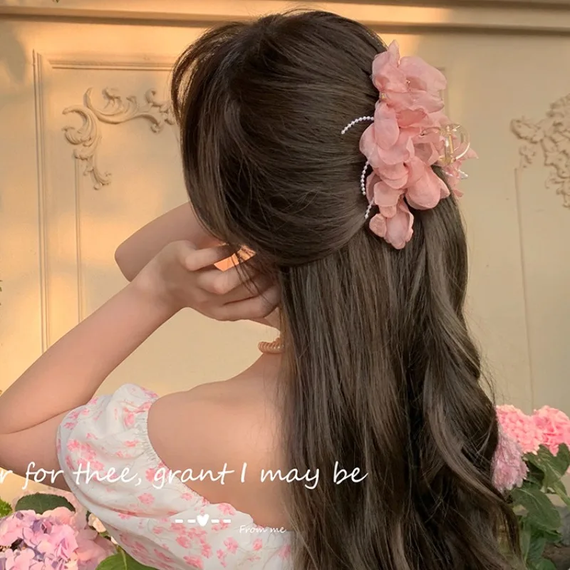 

Pink Flower Hair Clip Female Summer niche Elegant Hair Clip Temperament Coiled Hair Shark HairClip Grab