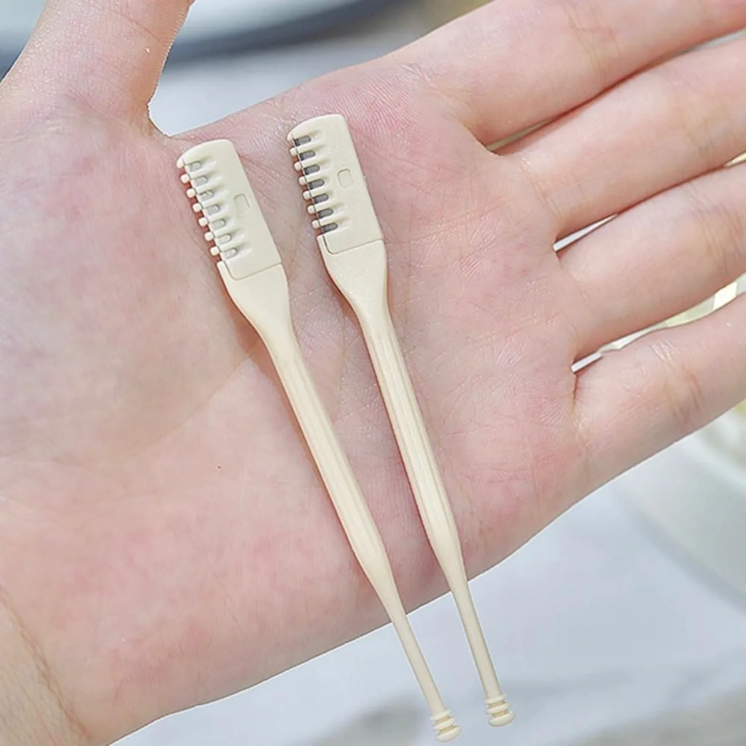 

2Pcs 2024 Manual Ear Nose Hair Trimmer for Women/Men, Portable Personal Trimmer for Facial Care, Double Nose Hair Beard and Must