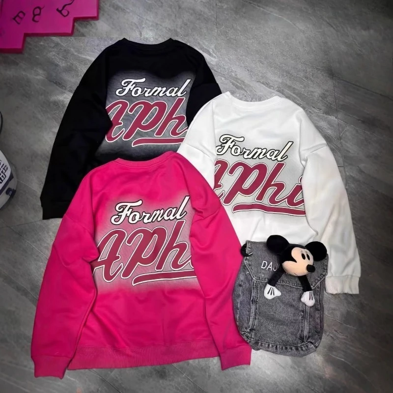 เสื้อฮู้ดแฟชั่นฤดูหนาวแบบใหม่ สไตล์โอเวอร์ไซส์ หลวมๆ น่ารัก ลายการ์ตูนอุตสาหกรรมหนัก ตัดต่อผ้าฟลีซ อุ่นสบาย