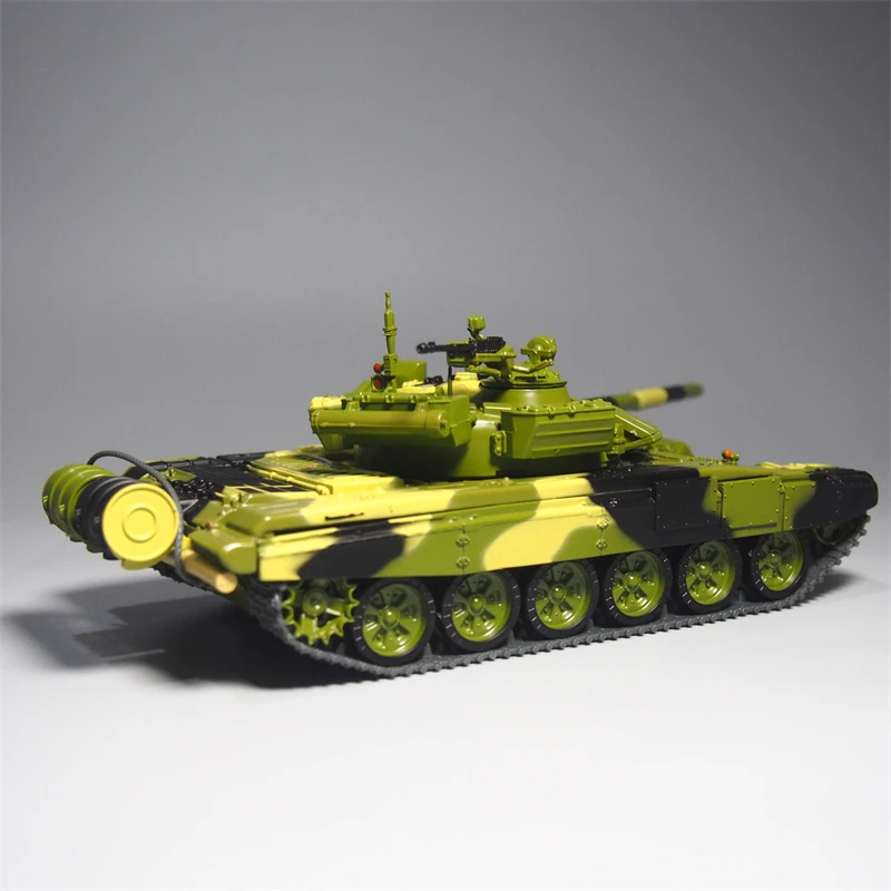 1:43 Scale Plastics T72B3 Toys Tank Chariot Model Militarized Combat Track Type Classics Nostalgia Adult Souvenir Gifts Display